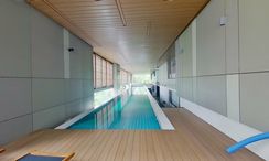 图片 3 of the 游泳池 at Polaris Residence Sukhumvit 30