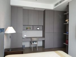 1 Schlafzimmer Appartement zu verkaufen im The Diplomat Sathorn, Si Lom