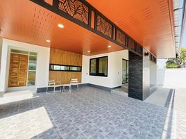 3 Bedroom House for sale in Sakon Nakhon, Phang Khwang, Mueang Sakon Nakhon, Sakon Nakhon