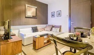 2 Bedrooms Condo for sale in Wichit, Phuket Centrio