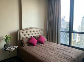 1 спален Кондо в аренду в The Esse Sukhumvit 36, Phra Khanong