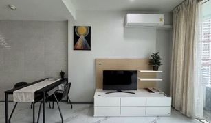 1 Bedroom Condo for sale in Thanon Phaya Thai, Bangkok Villa Rachatewi