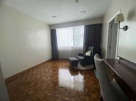 3 Schlafzimmer Appartement zu vermieten im Baan Yen Akard, Chong Nonsi