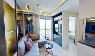 2 Bedrooms Condo for sale in Lumphini, Bangkok Life One Wireless