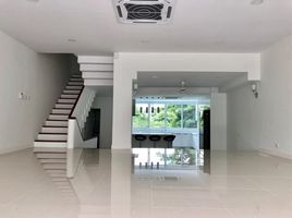 3 Bedroom Villa for rent at The Natural Place, Khlong Toei Nuea