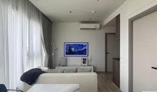 2 Bedrooms Condo for sale in Bang Na, Bangkok Ideo Mobi Sukhumvit East Point