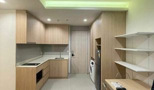 2 chambres Condominium a vendre à Chomphon, Bangkok M Jatujak