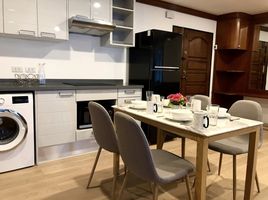 1 Schlafzimmer Appartement zu vermieten im Supalai Place, Khlong Tan Nuea