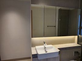 1 Schlafzimmer Wohnung zu verkaufen im The Lofts Silom, Si Lom