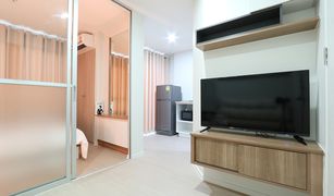 1 Schlafzimmer Wohnung zu verkaufen in Samrong, Samut Prakan Lumpini Ville Sukhumvit 76 - Bearing Station