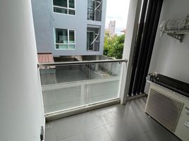 Studio Appartement zu verkaufen im The Rizin Hotel & Residences, Nong Prue