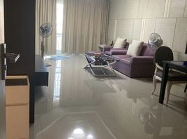 1 Schlafzimmer Wohnung zu verkaufen im Sukhumvit Suite, Khlong Toei Nuea