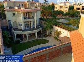 5 Schlafzimmer Villa zu verkaufen im Mena Garden City, Al Motamayez District, 6 October City