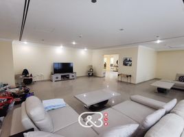 4 Bedroom Penthouse for sale at Marina Crown, 