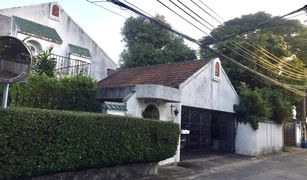 6 chambres Maison a vendre à Bang Phlat, Bangkok 