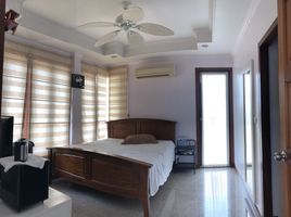 4 Schlafzimmer Villa zu verkaufen in Ban Chang, Rayong, Phla