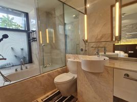 2 Bedroom Condo for sale at The Met, Thung Mahamek