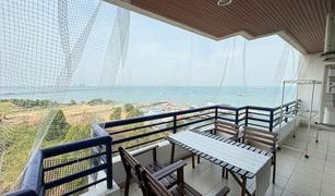 3 Bedrooms Condo for sale in Surasak, Pattaya Rama Harbour View