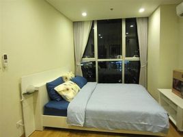 1 Schlafzimmer Appartement zu vermieten im Sky Walk Residences, Phra Khanong Nuea