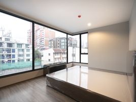 3 Schlafzimmer Appartement zu verkaufen im Ideo Mobi Sukhumvit 40, Phra Khanong