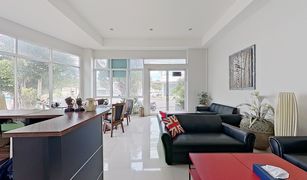 5 Bedrooms Shophouse for sale in Rawai, Phuket 