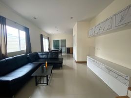 4 Schlafzimmer Reihenhaus zu vermieten im Villette City Pattanakarn 38, Suan Luang, Suan Luang