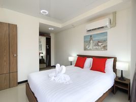1 Bedroom Condo for sale at Nai Harn Beach Condo, Rawai