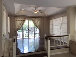 3 Schlafzimmer Villa zu vermieten im Mantana Onnut-Wongwaen, Dokmai, Prawet