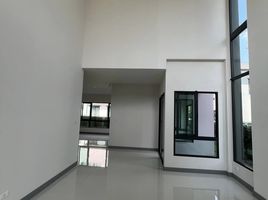 4 Bedroom House for rent at The City Ramintra-Wongwaen, Sam Wa Tawan Tok, Khlong Sam Wa, Bangkok