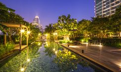 사진들 2 of the Communal Pool at Somerset Riverside Bangkok