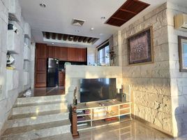 6 Schlafzimmer Villa zu verkaufen im Vanich Bayfront Villa, Wichit, Phuket Town, Phuket