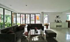 사진들 2 of the Reception / Lobby Area at Click Condo Sukhumvit 65