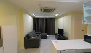 2 Bedrooms Condo for sale in Phra Khanong, Bangkok Diamond Sukhumvit
