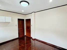 4 Bedroom House for rent in Phra Khanong BTS, Phra Khanong, Phra Khanong Nuea