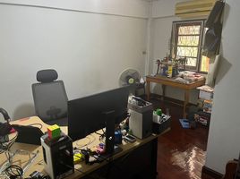 6 Schlafzimmer Ganzes Gebäude zu verkaufen in Don Mueang, Bangkok, Don Mueang