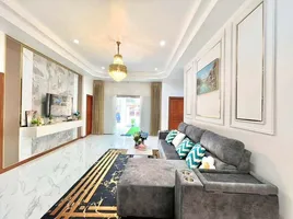 3 Bedroom House for sale at Royal Green Park , Nong Prue