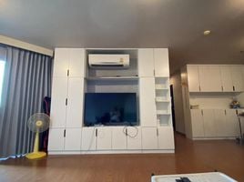 2 Schlafzimmer Appartement zu vermieten im Belle Grand Rama 9, Huai Khwang, Huai Khwang, Bangkok