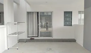 Таунхаус, 3 спальни на продажу в Thep Krasattri, Пхукет Garden Place Village
