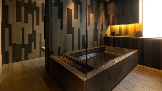 写真 1 of the Jacuzzi at Hyde Sukhumvit 13