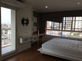2 Schlafzimmer Appartement zu vermieten im Lumpini Suite Pinklao, Bang Yi Khan, Bang Phlat, Bangkok