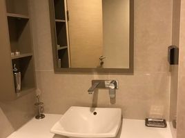 1 Bedroom Condo for rent at Liv At 49, Khlong Tan Nuea