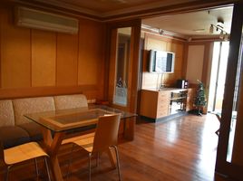 2 Bedroom Condo for rent at Baan Na Varang, Lumphini, Pathum Wan