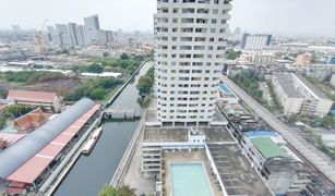 2 chambres Condominium a vendre à Khlong Chan, Bangkok Klongjan Place