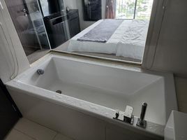 1 Schlafzimmer Appartement zu vermieten im Rhythm Sukhumvit 44/1, Phra Khanong, Khlong Toei, Bangkok