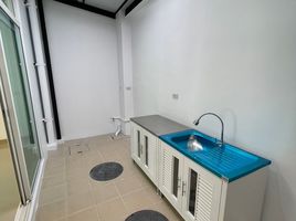 3 Bedroom Townhouse for rent at Casa City Ratchapruk-Rama 5, Bang Len