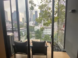 1 спален Кондо в аренду в Siamese Exclusive Sukhumvit 31, Khlong Toei Nuea