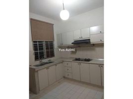 4 Bedroom House for rent at Nilai, Setul, Seremban