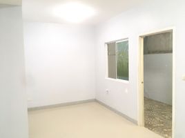 3 Schlafzimmer Reihenhaus zu vermieten im Pruksa Ville 53 Ring Road-Rama 2, Samae Dam