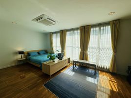 4 Schlafzimmer Villa zu vermieten im Baan Klang Krung (British Town -Thonglor), Khlong Tan Nuea