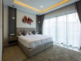 5 Schlafzimmer Villa zu verkaufen im Zensiri Midtown Villas, Nong Prue, Pattaya